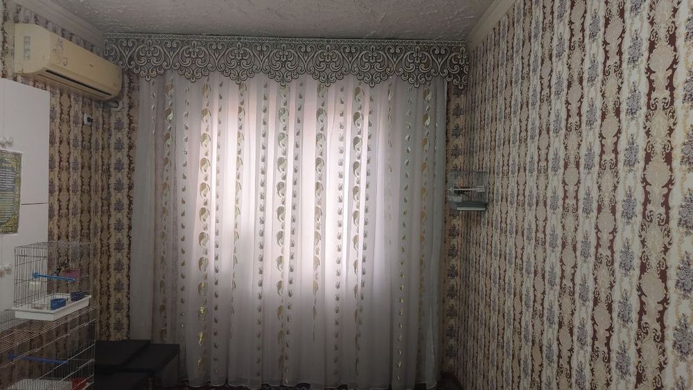 3 honalik 1 chi ertakda joylashgan uy sotiladi