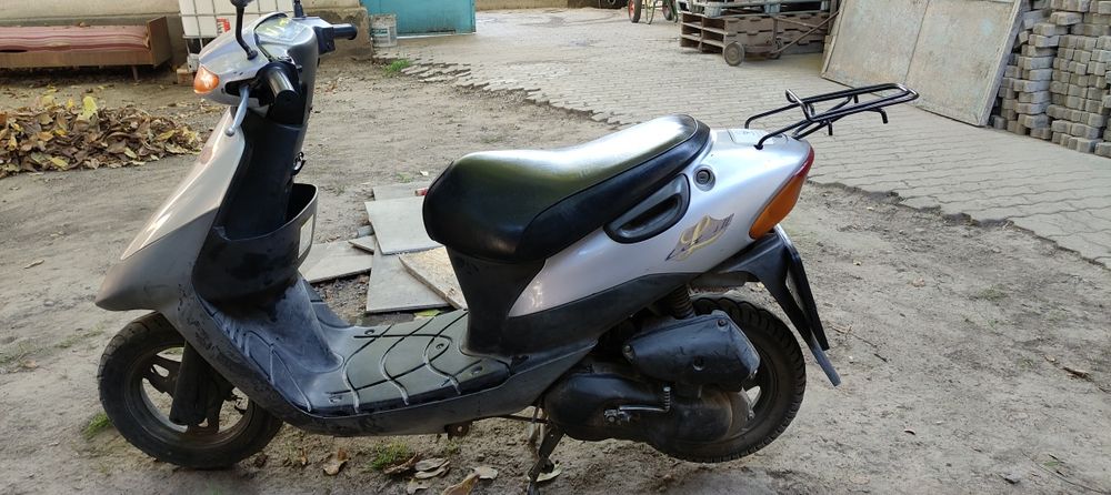 Продам Suzuki addres 49 куб 2002 года