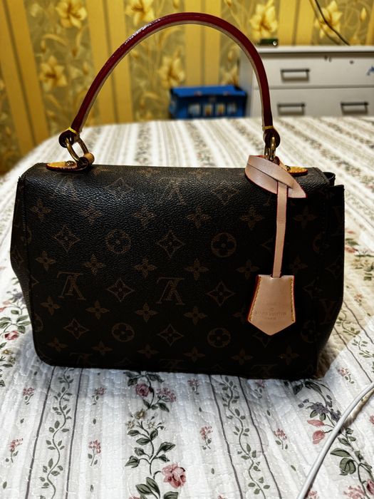 Продам кожанную сумку