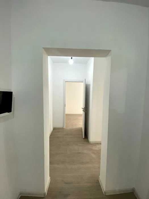 ул. Фаргона йули, Узбум, «Рисовый» Площадь: 49,5 м²  Assalom Sohil;