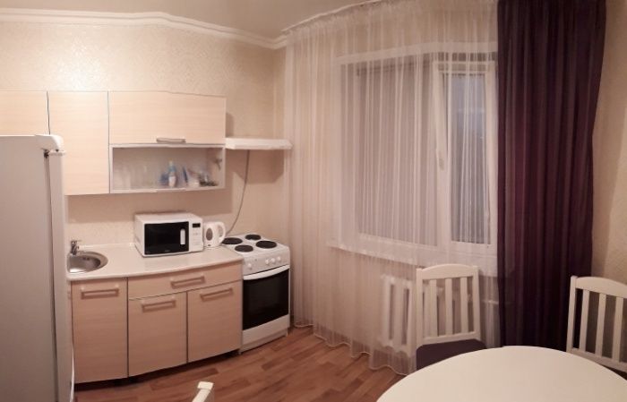 сдам 1 ком. квартиру по ул. 1 мая 272