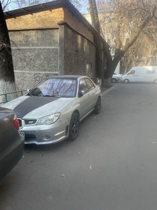 Автомобиль субару импреза 2006