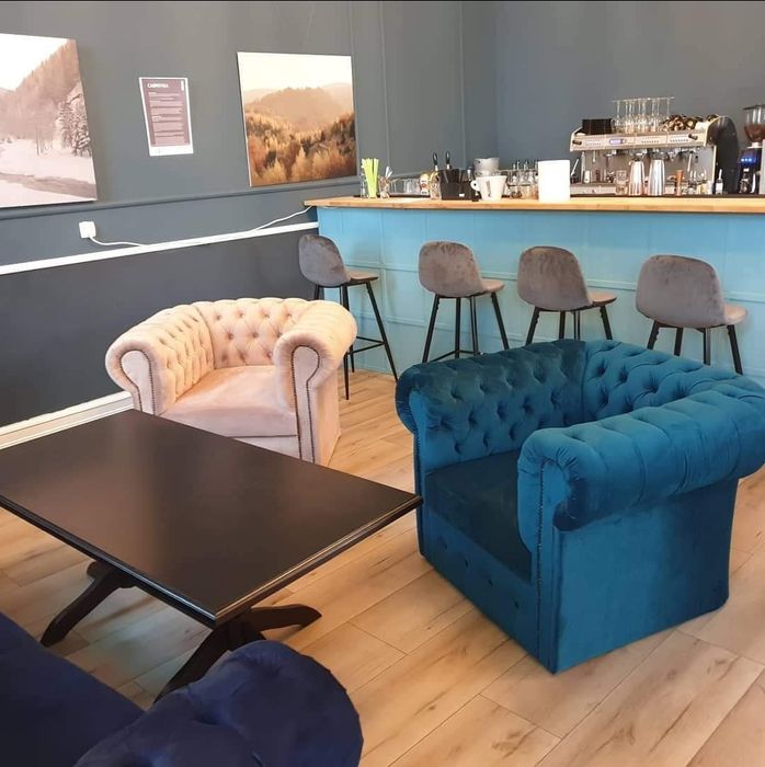 Canapele si fotolii chesterfield pt orice tip de locatie