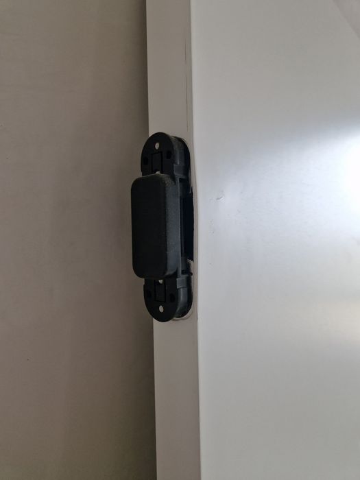 Межкомнатная дверь