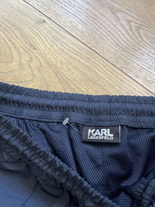 Karl Lagerfeld : размер  Л / Оригинал