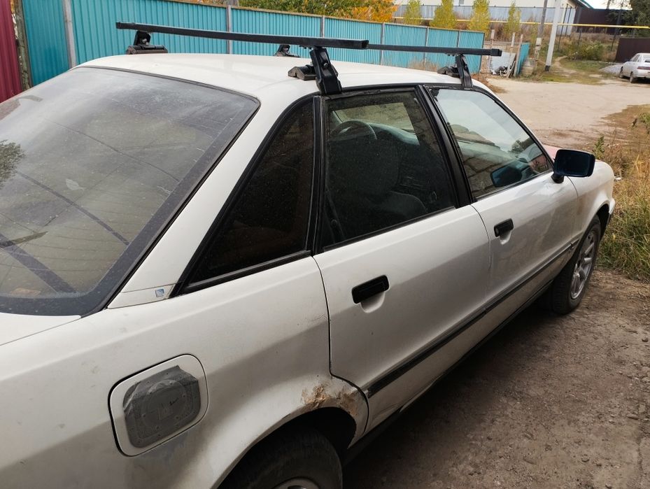 Продам Ауди 80 б4
