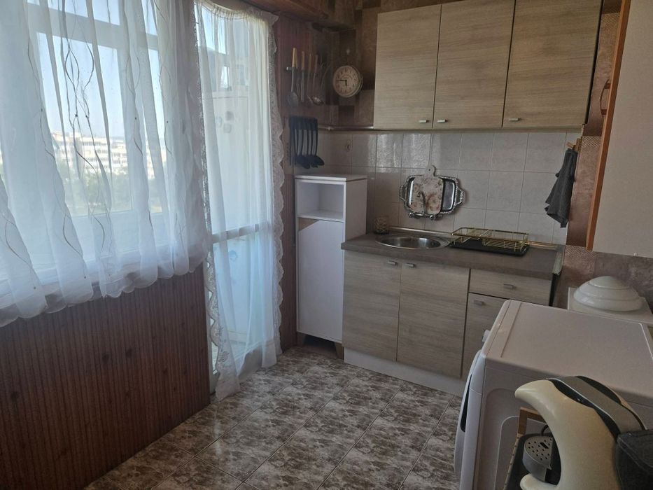 Панорамен двустаен апартамент в отлично състояние - Г. Оряховица