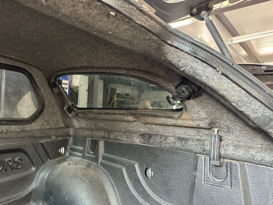 леген/протектор/корито за кош на mitsubishi l200