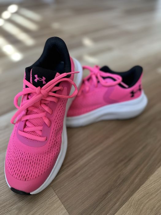 Маратонки  Under Armour