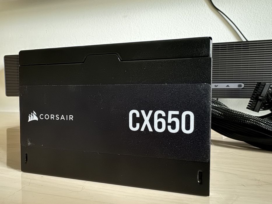 Sursa Corsair CX650
