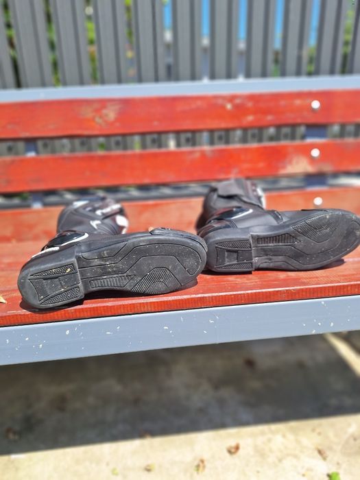 Vand ghete forma din piele motocicleta