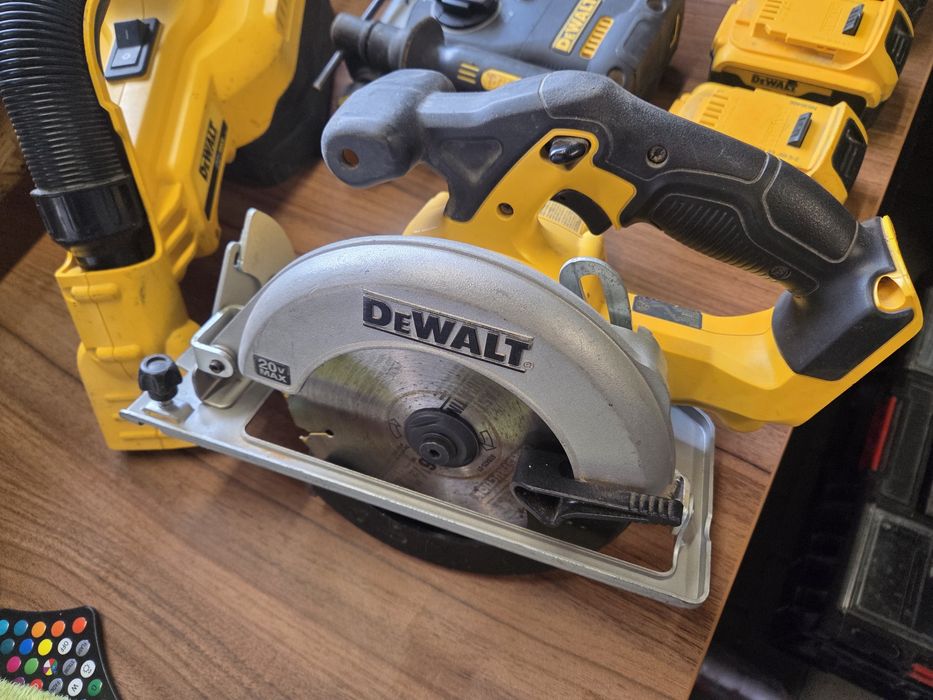 Set scule DEWALT