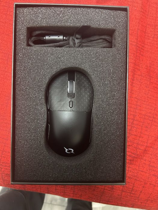 Vand mouse aqirys nova