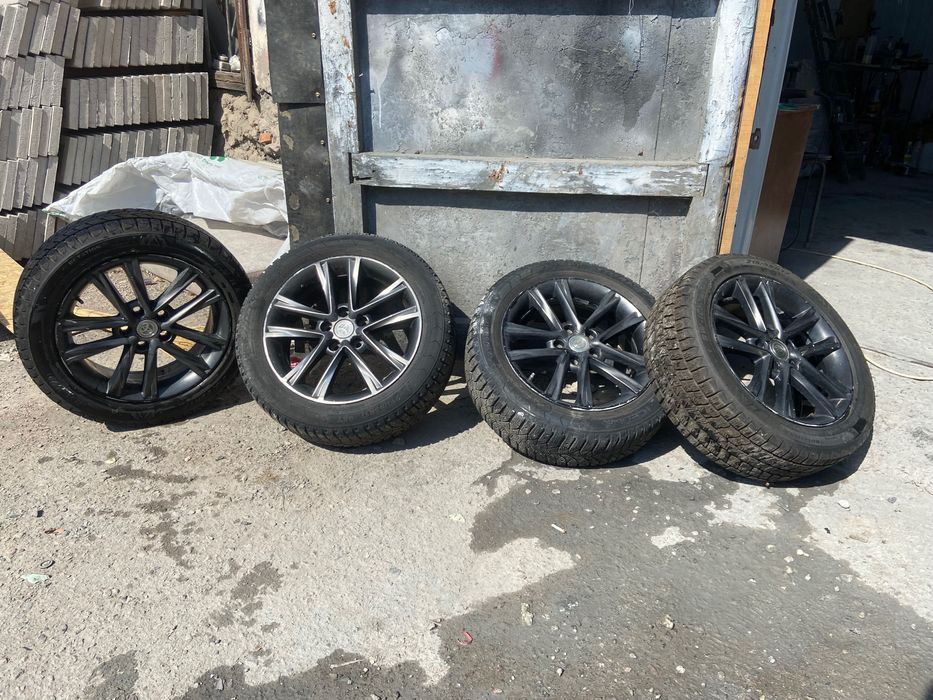 Продам шины с дисками