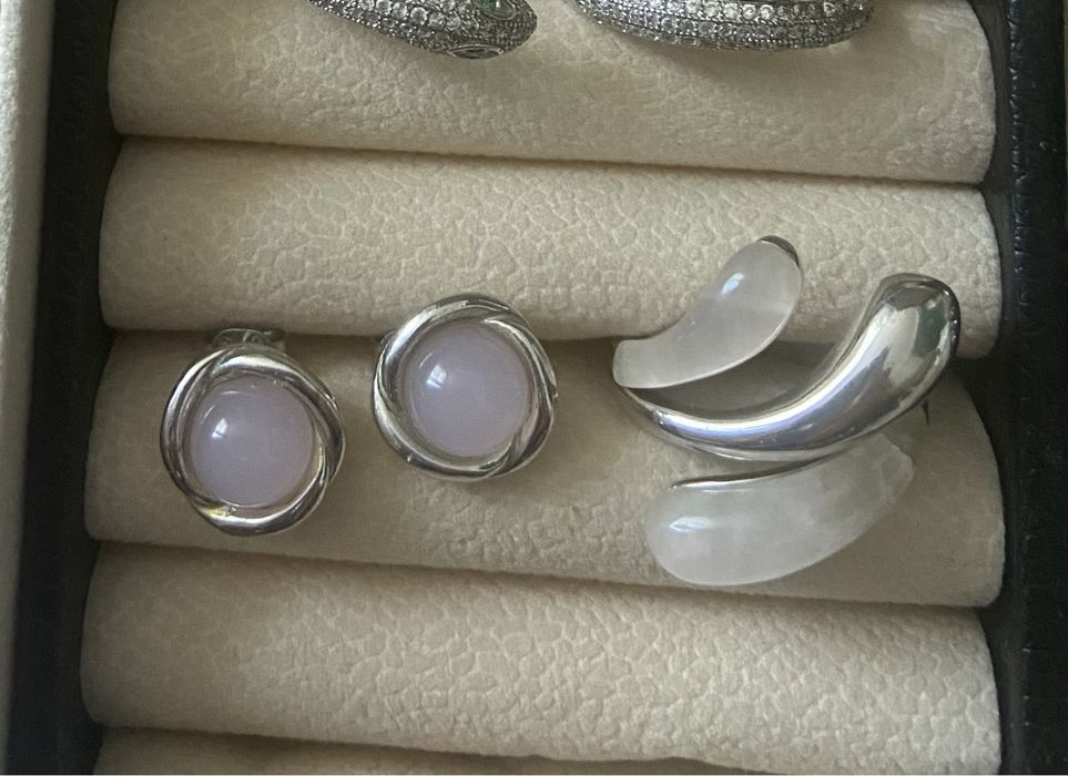 Сребърни пръстен и обеци с ествествен камък - розов кварц/лунен камък