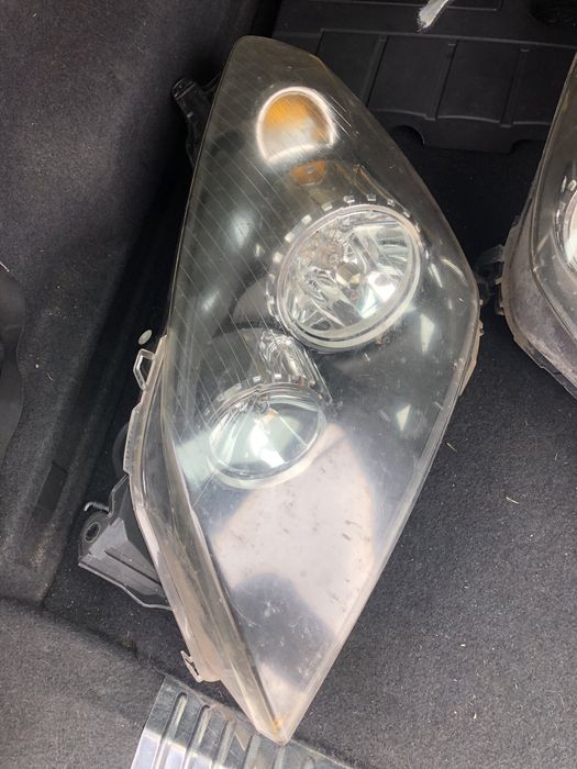 Фарове астра х хела hella