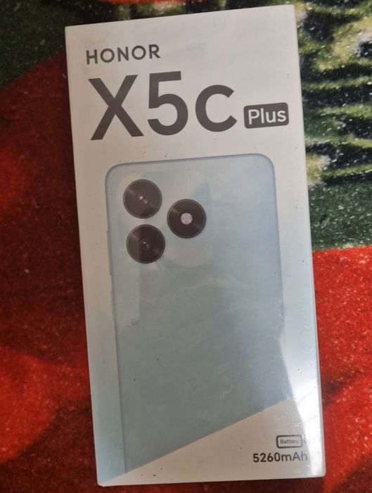 Продам новый телефон