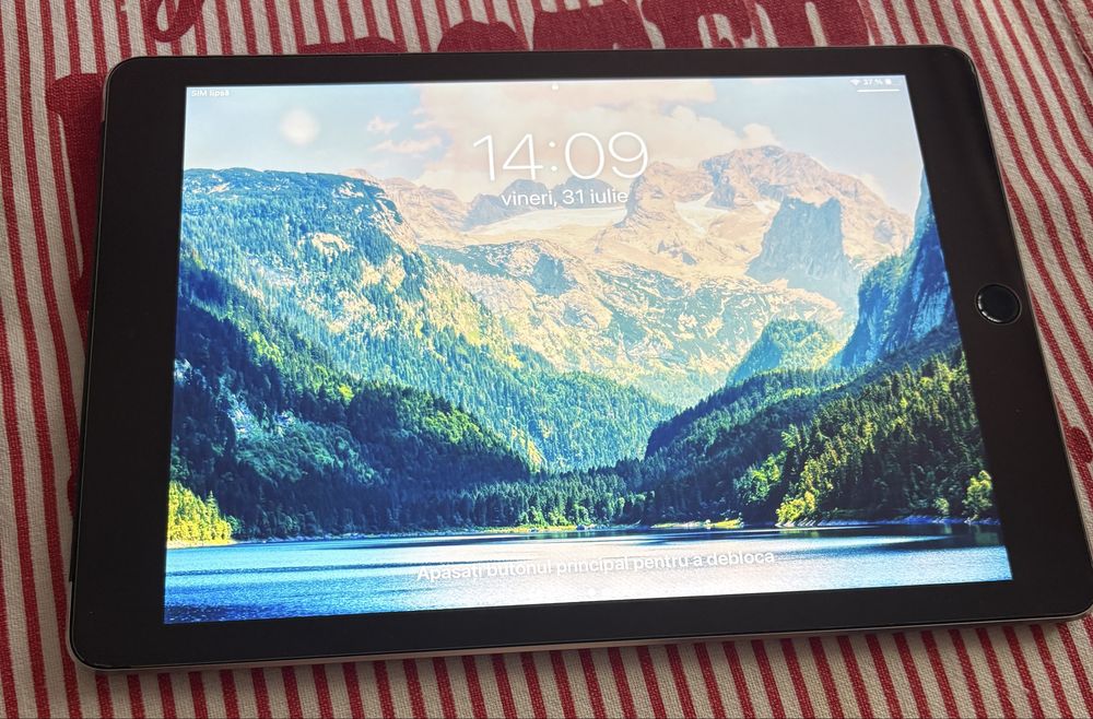 Tabletă iPad Air 2, 16 GB, Wi-Fi + Cellular (SIM)