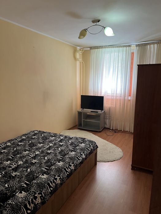 apartament 2camere de inchiriat