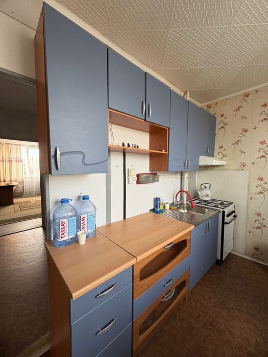 Продам кухоный гарнитур