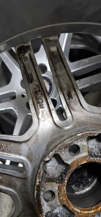 Джанти с гуми за мерцедес 18" W 211, W 204,W 212, W 219, W 203