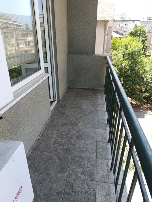 Дава се под наем Офис в София, Гео Милев - 125 кв.м за 937 € - Снимка #3