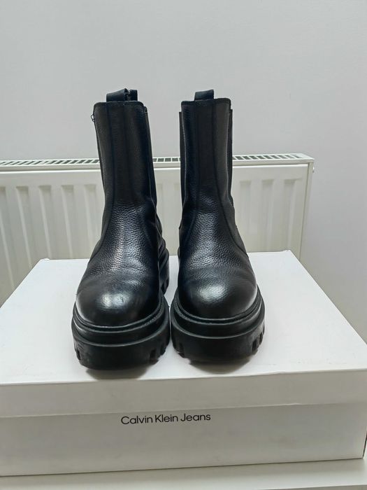 Ghete fete Calvin Klein