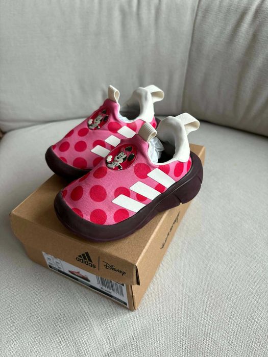 Детски маратонки Адидас за момиче