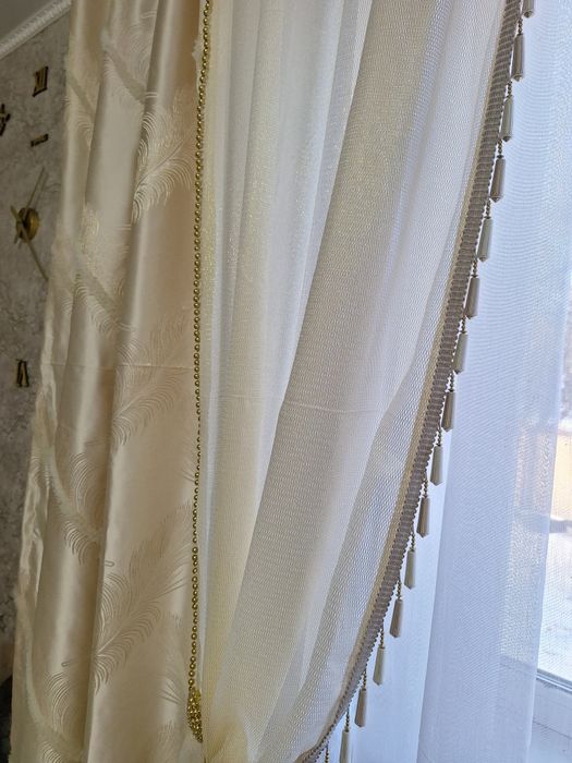 Продам новые комплект штор +тюль