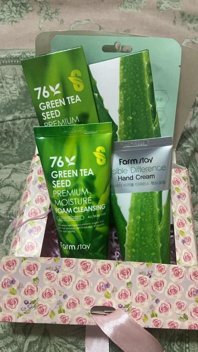 Подарки женщинам на 8 марта