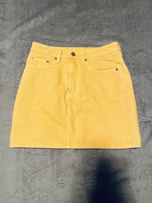 Fuste de firma ca noi