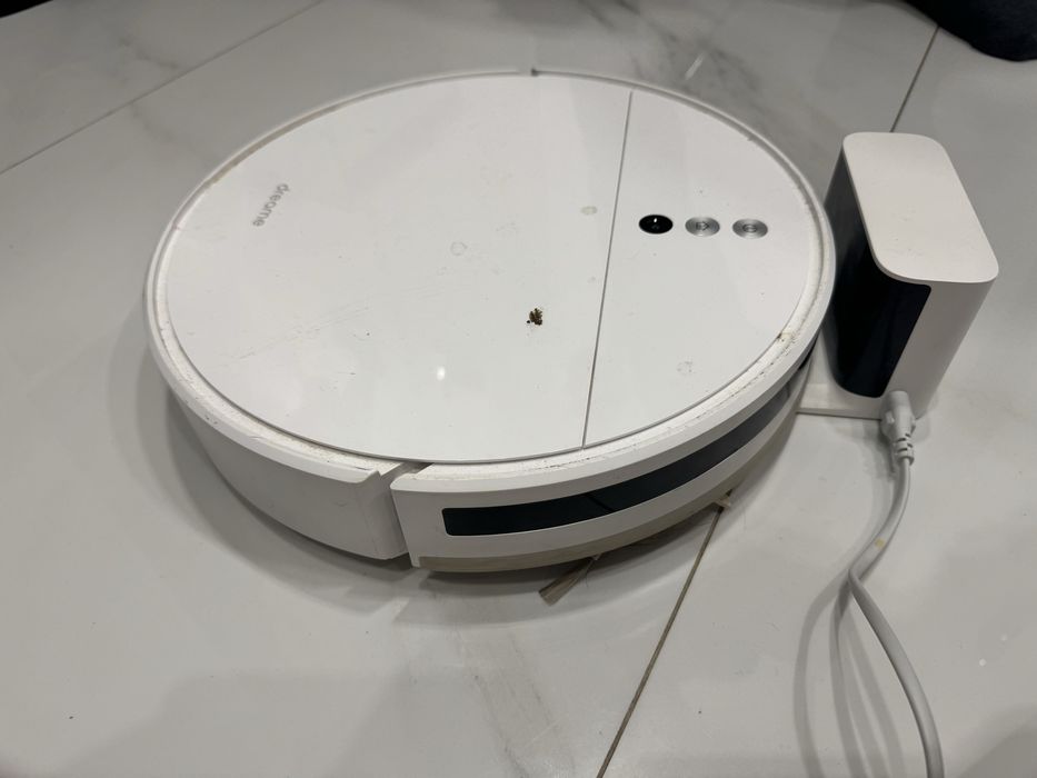 Робот пылесос в отличном состоянии