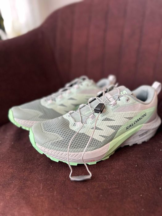 Salomon Sense Ride 5 W Pantofi Alergare Salomon Sense Ride 5 W Trail Running Dama Marimea 40 Noi cu EtichetaTrail Running Dama Marimea 40 Noi