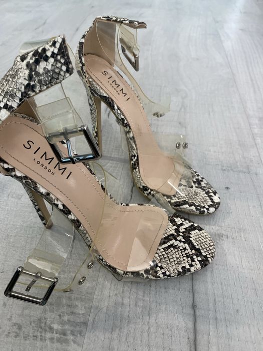 Pantofi cu toc  SIMMI LONDON