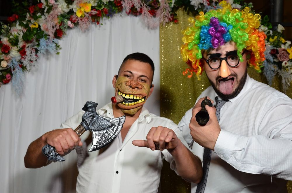 Cabina foto  >Nunti/Botezuri/Majorate./fum greu /baloane spuma cu fum