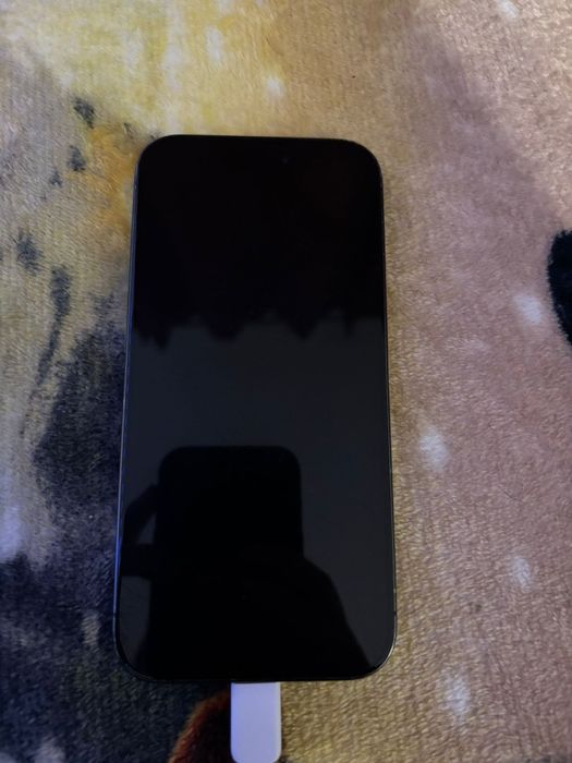 Vand iphone 15 pro piese