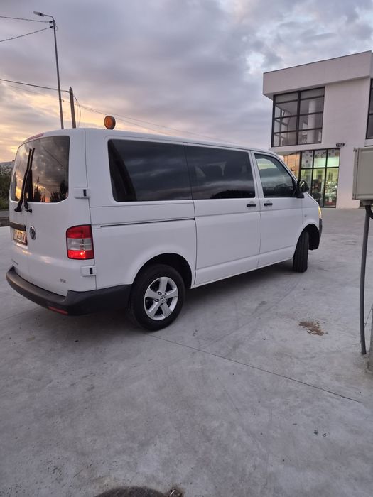VOLKSWAGEN Caravelle 2014 — imagine 4