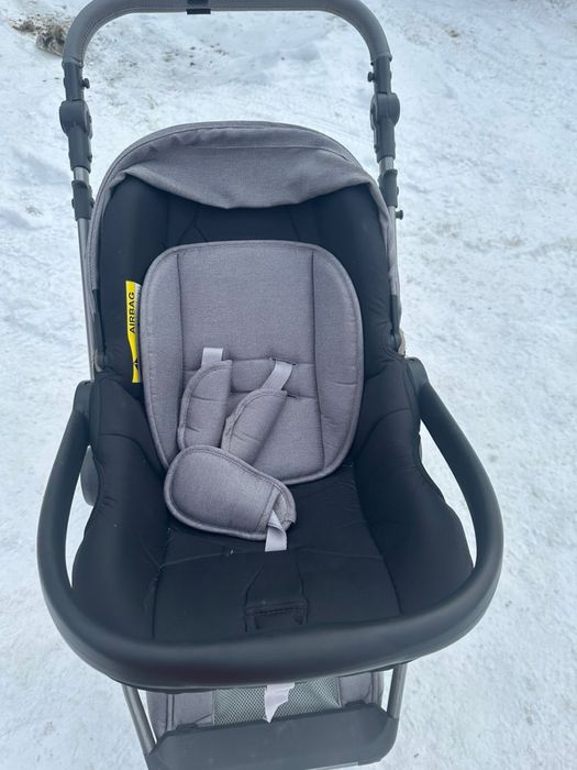 Продам коляску 2в1