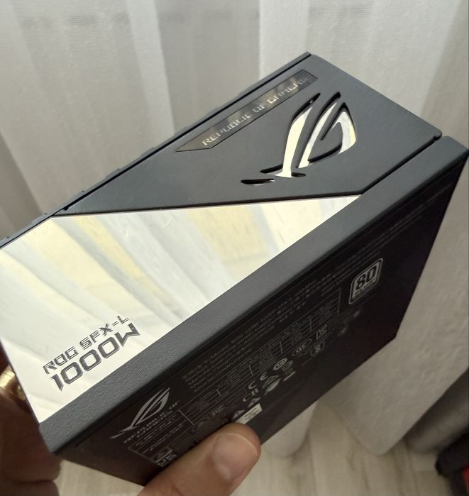 Sursa pc SFX-L Asus rog Loki 1000w