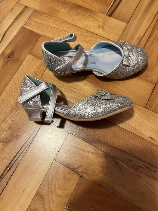 Детско Яке Mayoral и играчки