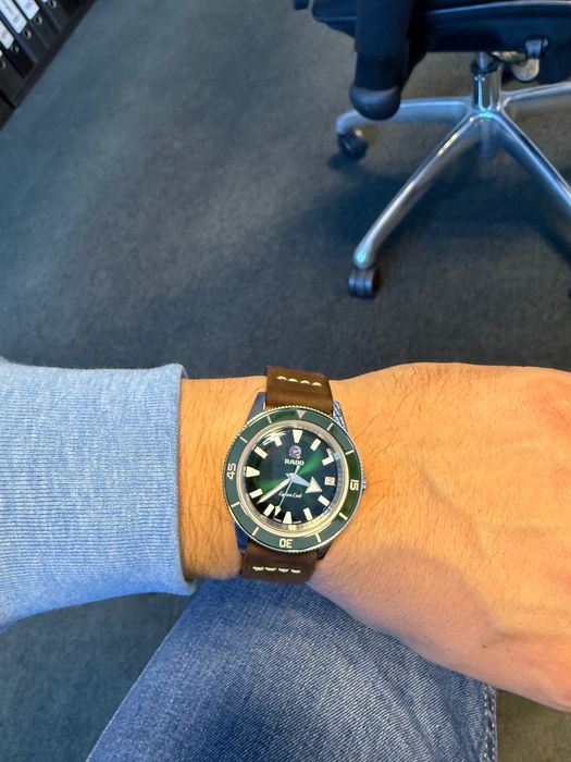 Rado captain cook