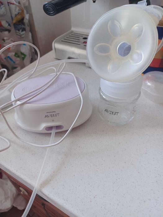 Стерилизатор и ел. помпа за кърма