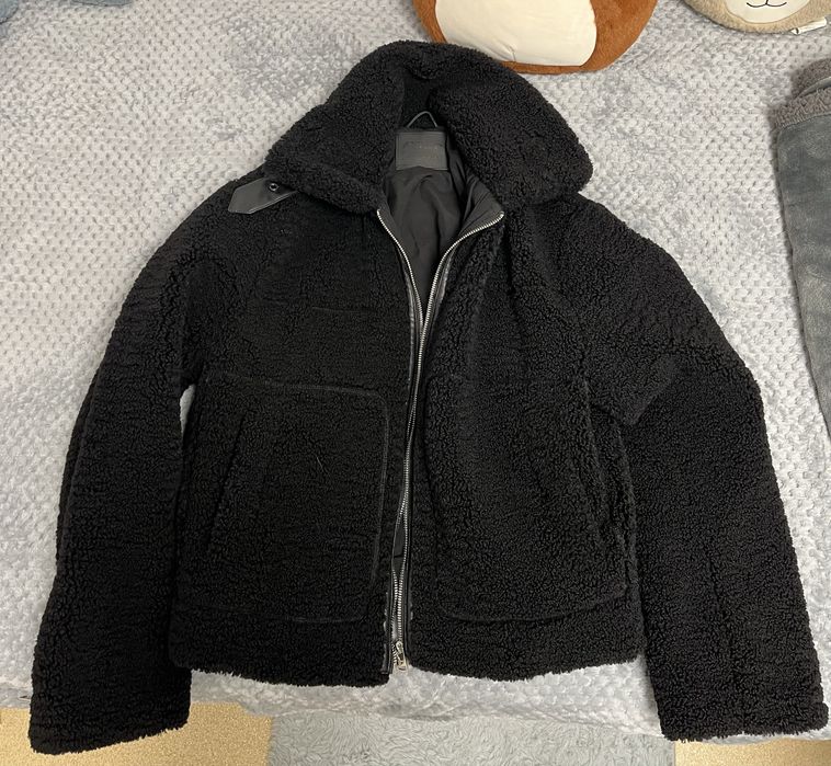 Черно зимно яке - тип Teddybear