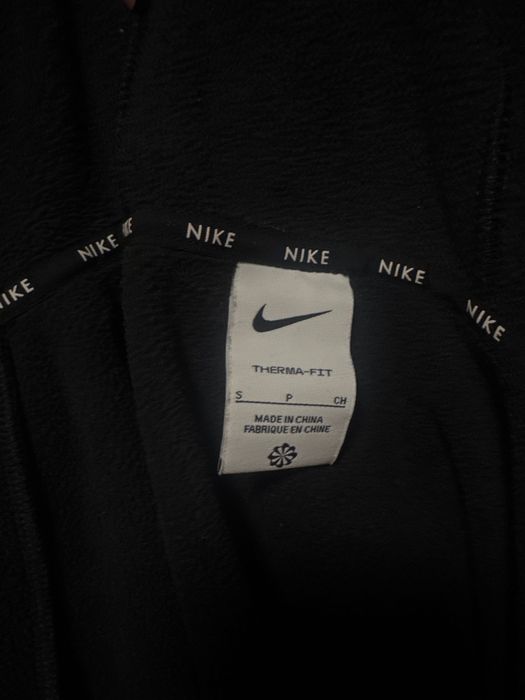 Черна горница Nike