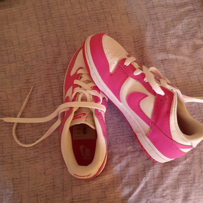 Кецове за момиче Nike 35номер