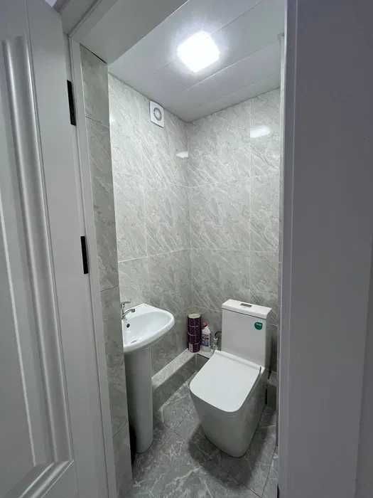 Юнус абад 11  3\2\10  мегопланет срочно сдается