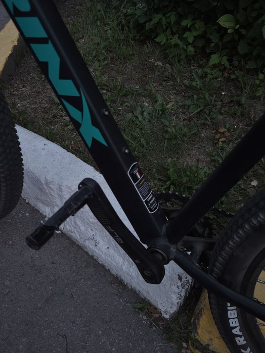 Продам Trinx M1200pro
