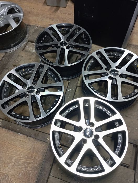 Диски на с резиной на ВАЗ