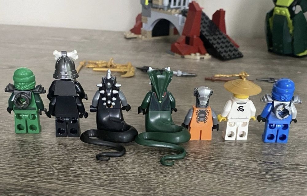 Lego ninjago 9450 - пълен сет!