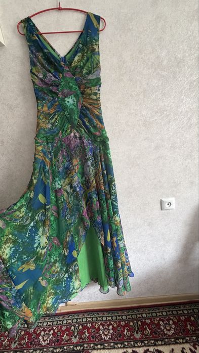 Платье на выпускной вечер